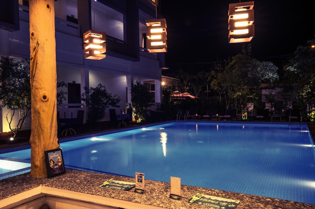 Sihanoukville Plaza Hotel Extérieur photo